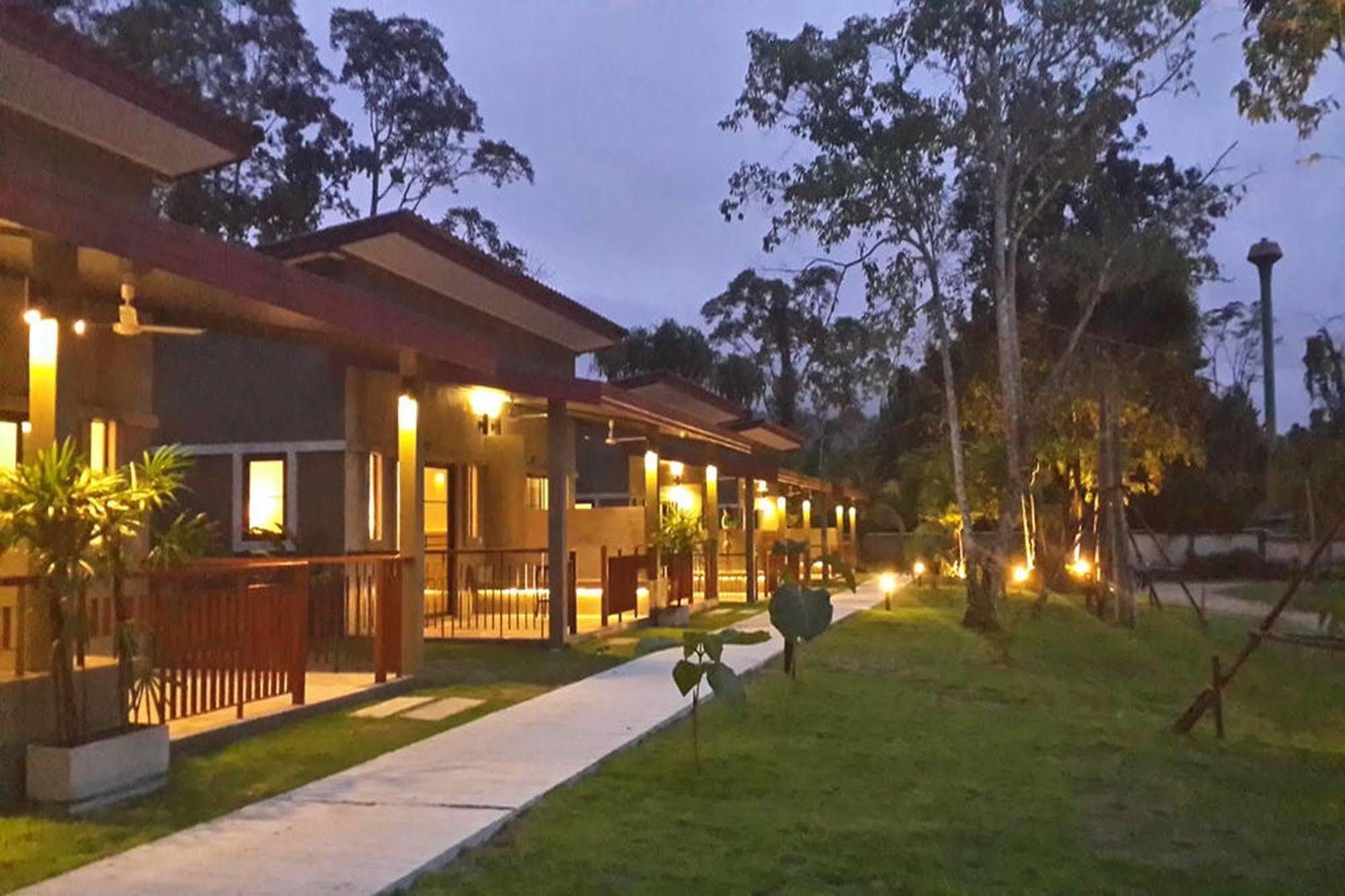 Khaolak Yama Resort - Sha Plus Khao Lak Exterior photo